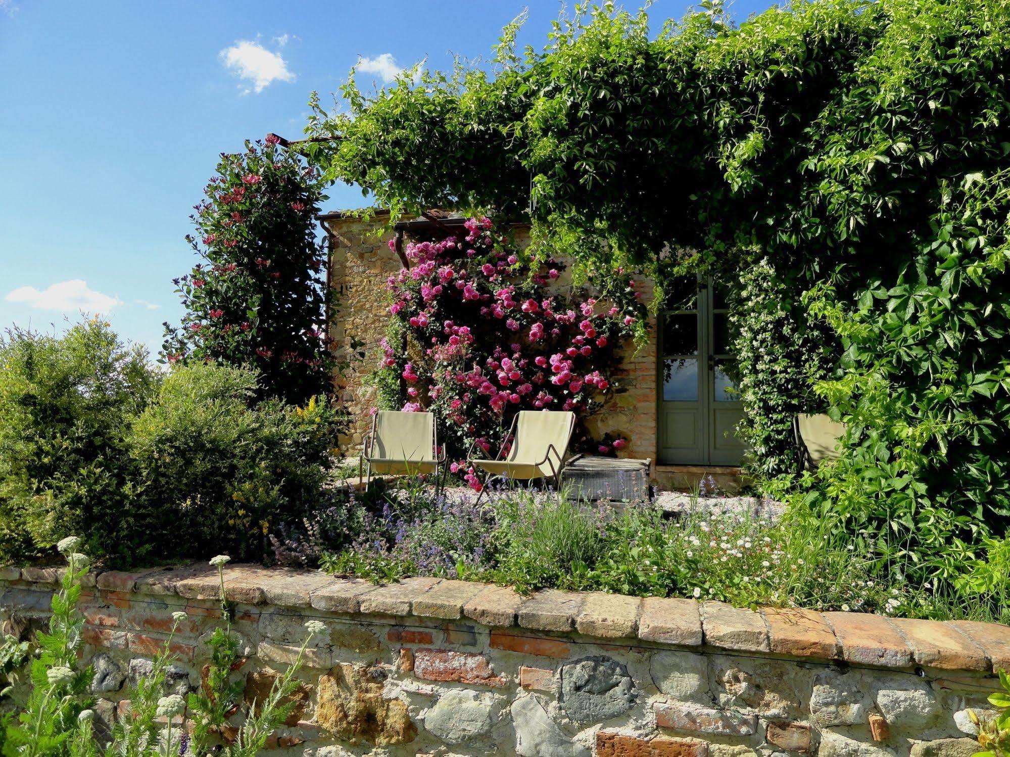 Follonico 4-Suite B&B Torrita di Siena Eksteriør billede